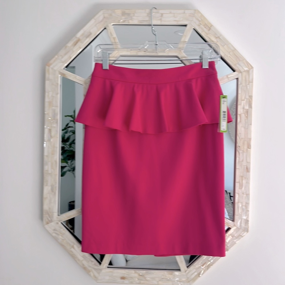 Alice + Olivia NWT Peplum Trim Skirt Size 2